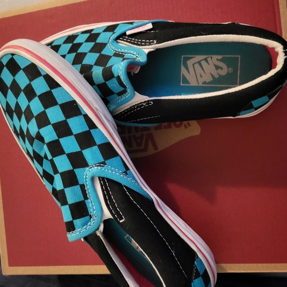 Women's 7.5 teal vans - Picture 12 of 12